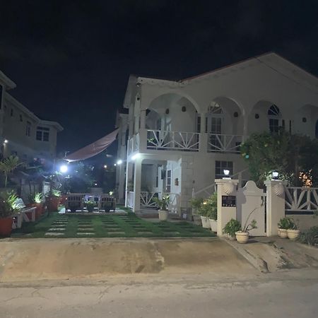 Sea Shells Villa Christ Church Exterior foto